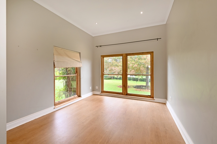 4 Bedroom Property for Sale in Constantia Western Cape